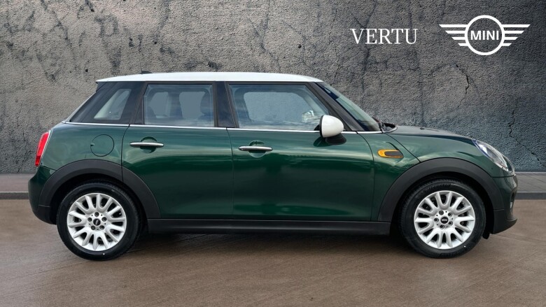 MINI Hatchback 1.5 Cooper 5dr Petrol Hatchback